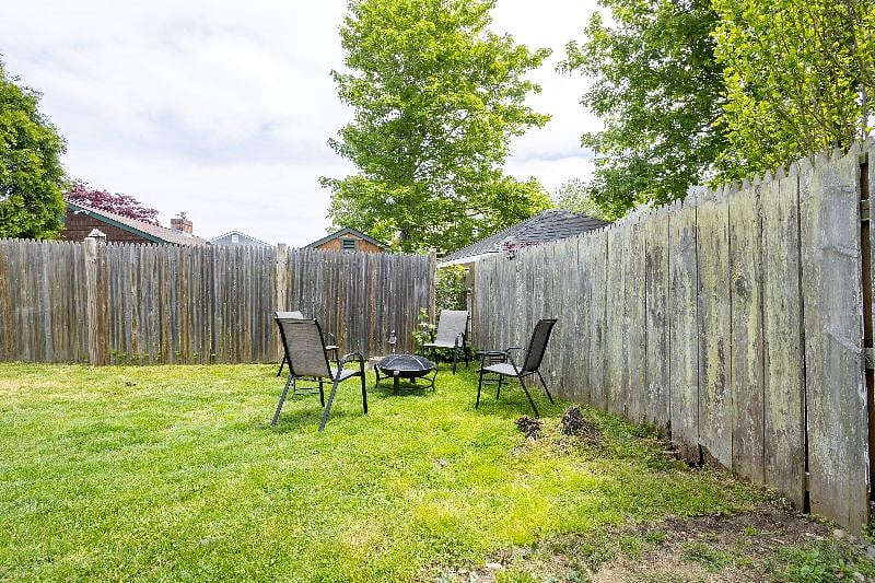 Furnished Finder property 397923_1 photo 12