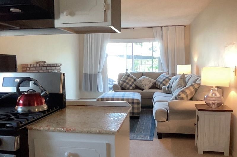 Furnished Finder property 397926_1 photo 9
