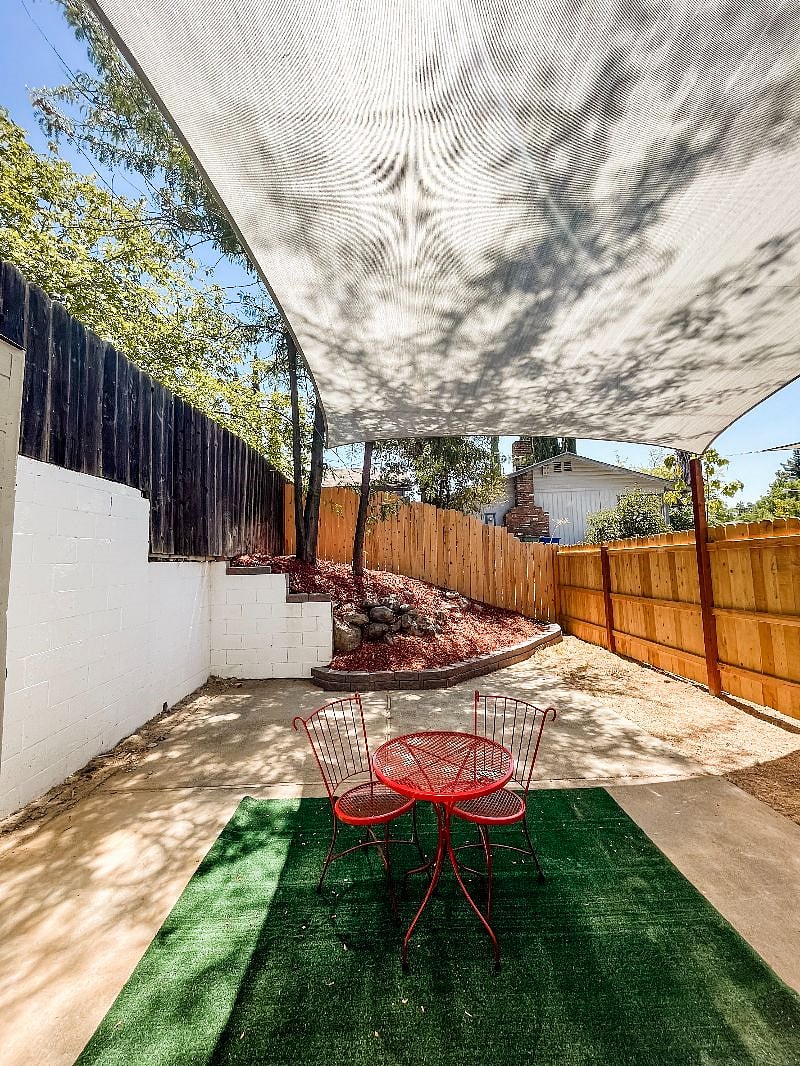 Furnished Finder property 397967_1 photo 12