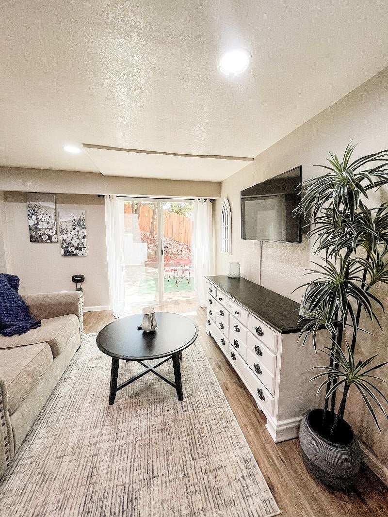 Furnished Finder property 397967_1 photo 3
