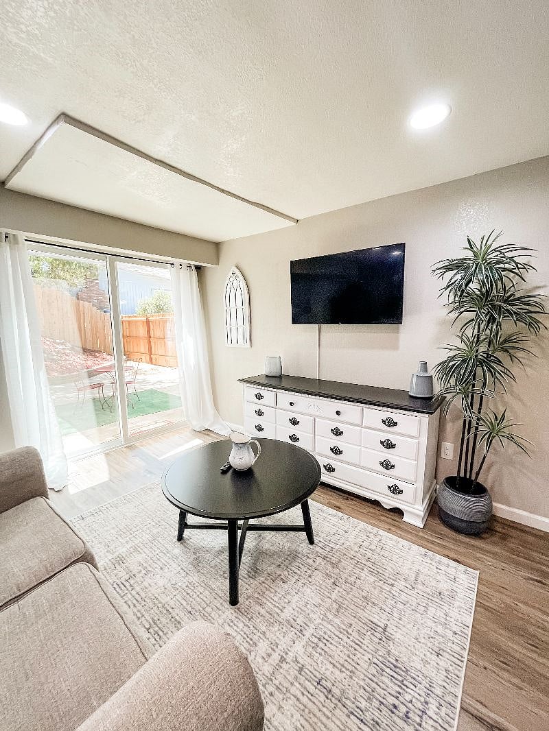 Furnished Finder property 397967_1 photo 4
