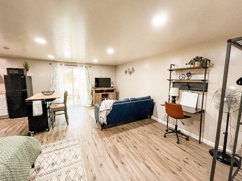 Furnished Finder property 397967_2 photo 14