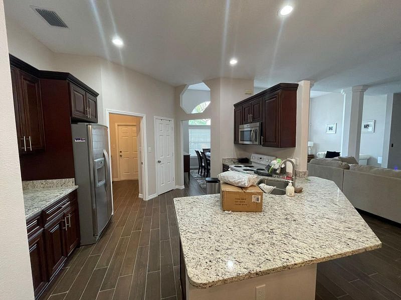 Furnished Finder property 397969_1 photo 21
