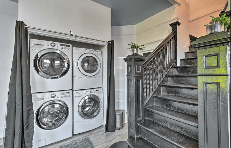 Common foyer with shared laundry for 3 units only