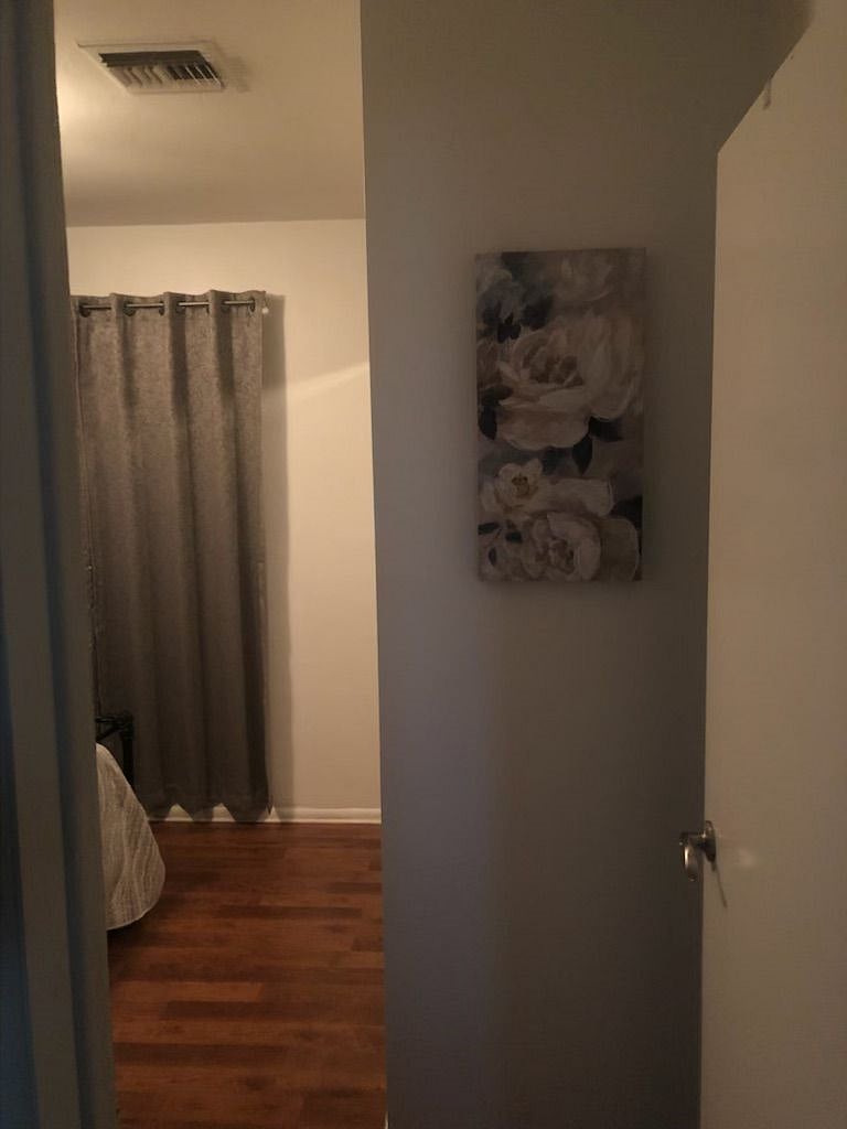 Furnished Finder property 398002_1 photo 4