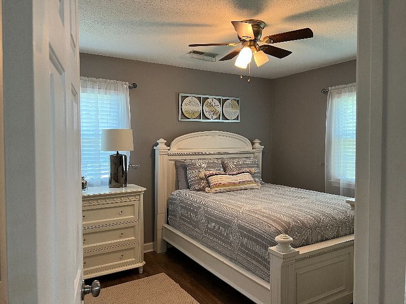 Furnished Finder property 398007_1 photo 11