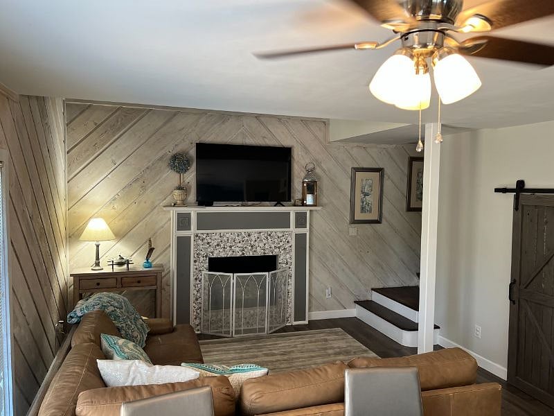 Furnished Finder property 398007_1 photo 3
