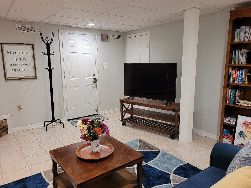 Furnished Finder property 398035_1 photo 11