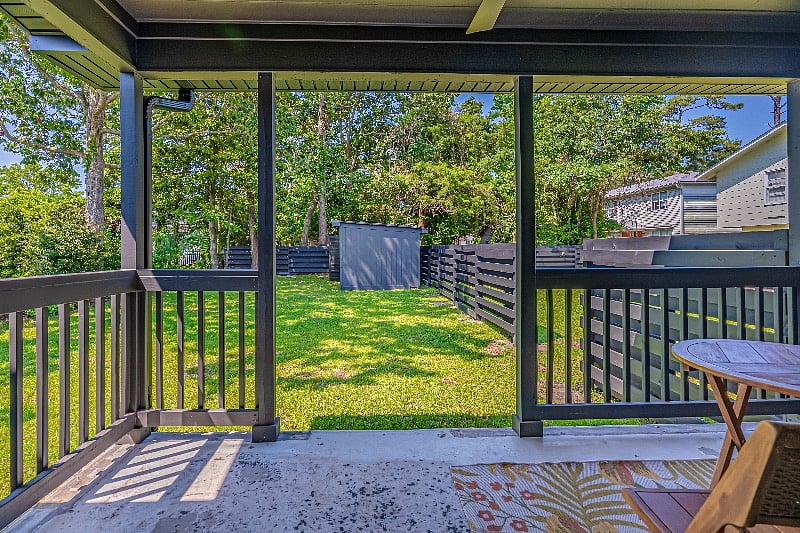 House 2- Caribbean Queen- Back Porch View