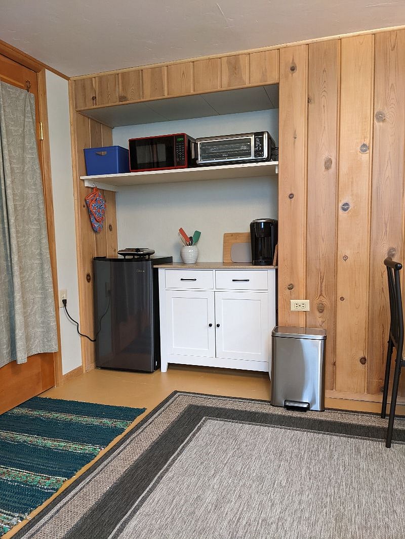 Kitchenette