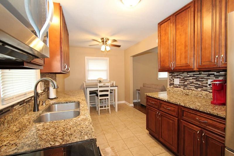 Furnished Finder property 398118_1 photo 4