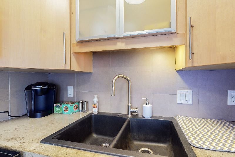 Furnished Finder property 398129_1 photo 9