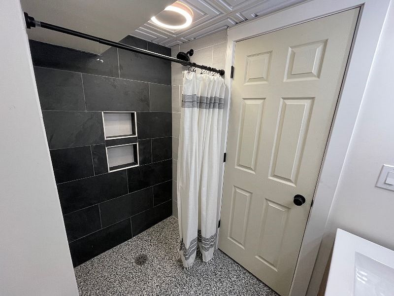Bathroom - shower. 