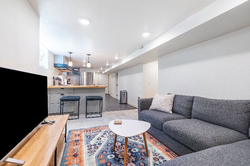 Furnished Finder property 398168_1 photo 17