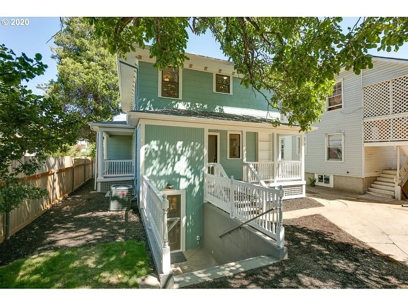 Furnished Finder property 398168_1 photo 21