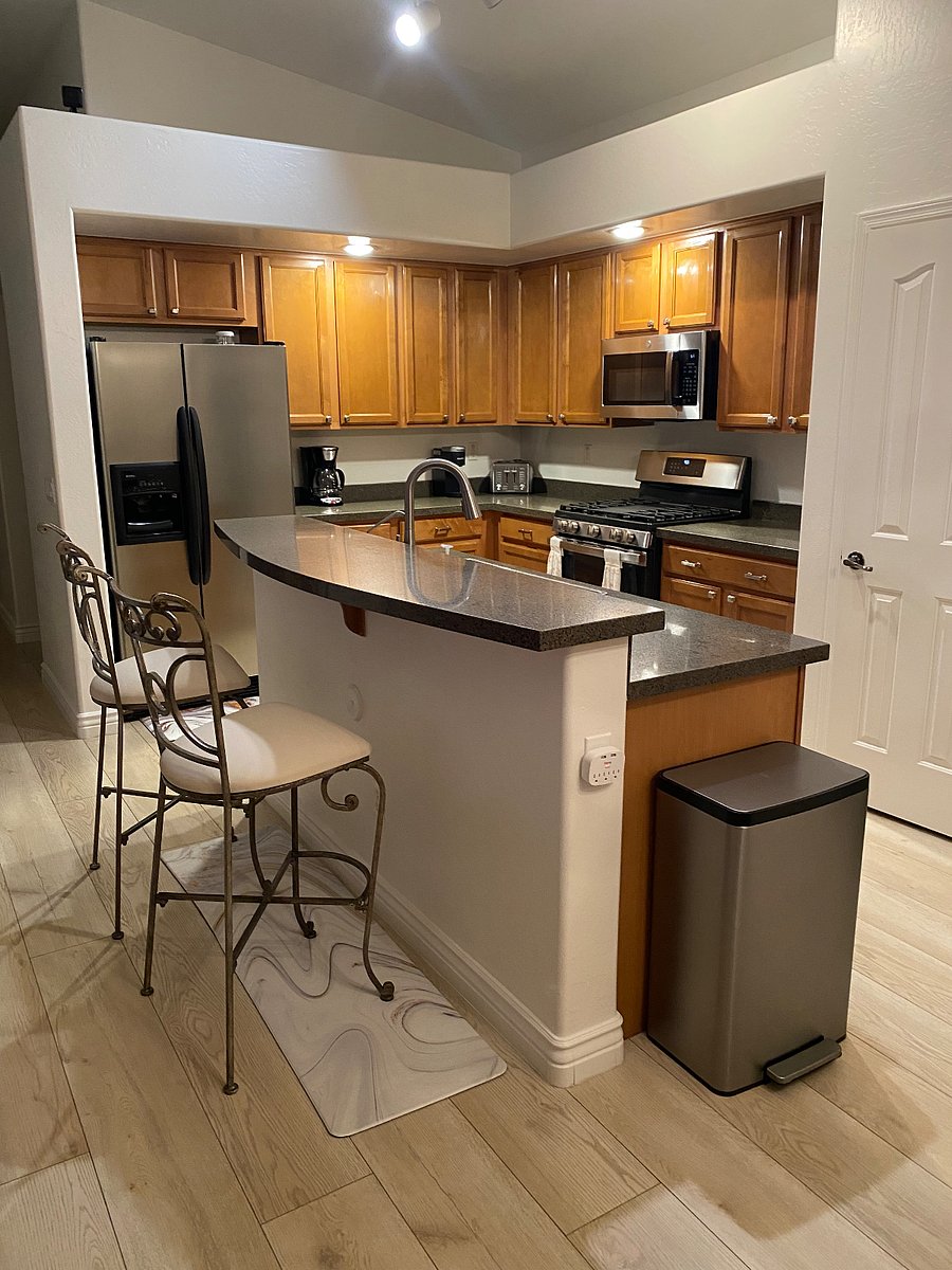 Kitchen and kitchen counter seating