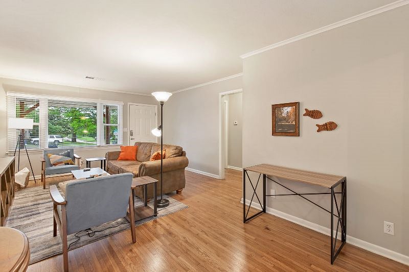 Furnished Finder property 398220_1 photo 3