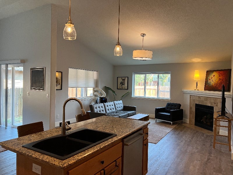 Furnished Finder property 398254_1 photo 4