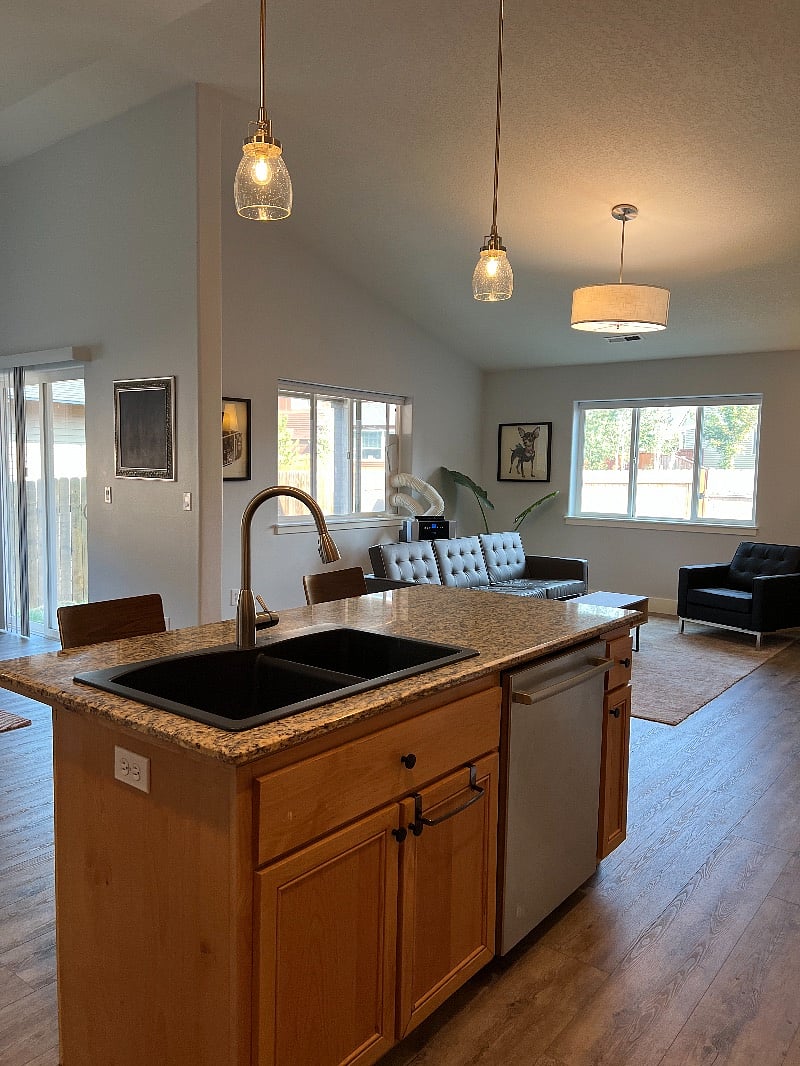 Furnished Finder property 398254_1 photo 5