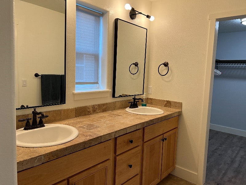 Primary Bathroom with 2 sinks