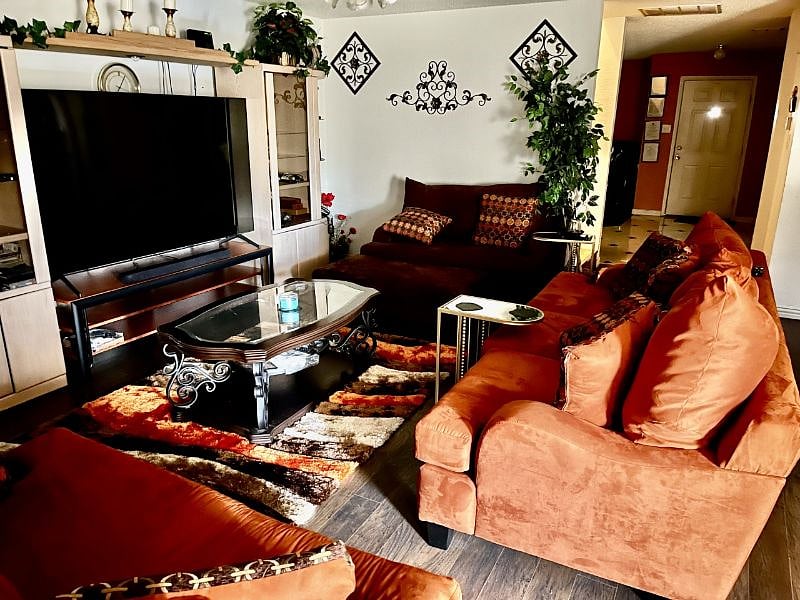 Furnished Finder property 398359_1 photo 6