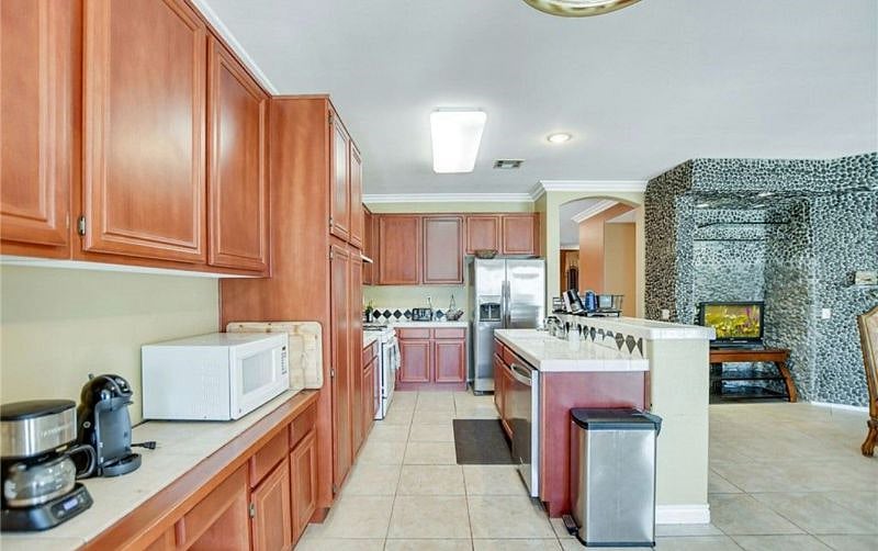 Furnished Finder property 398411_1 photo 7