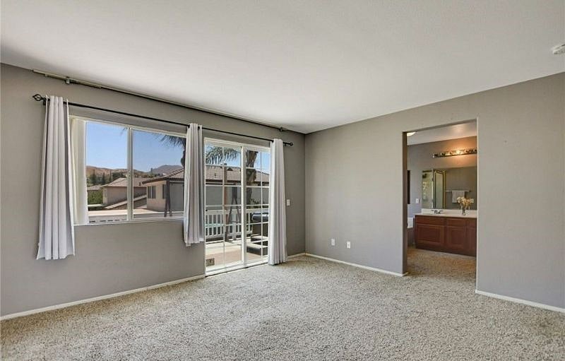 Furnished Finder property 398411_1 photo 13