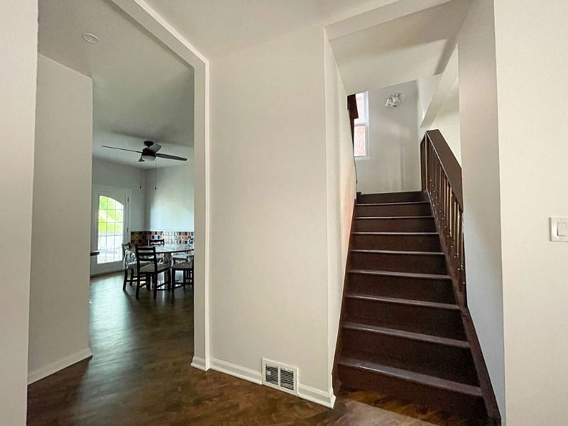let's go upstairs