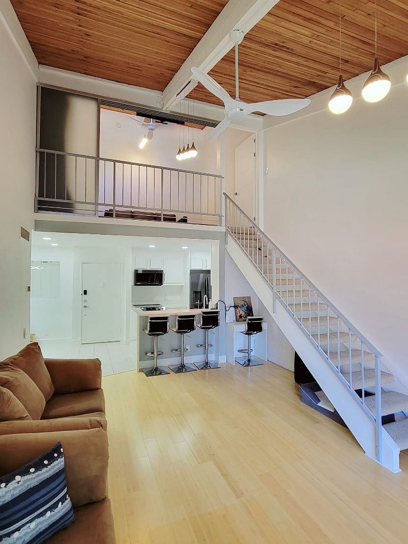 Living room / Kitchen / Upstairs Main room upstairs open sliding panels