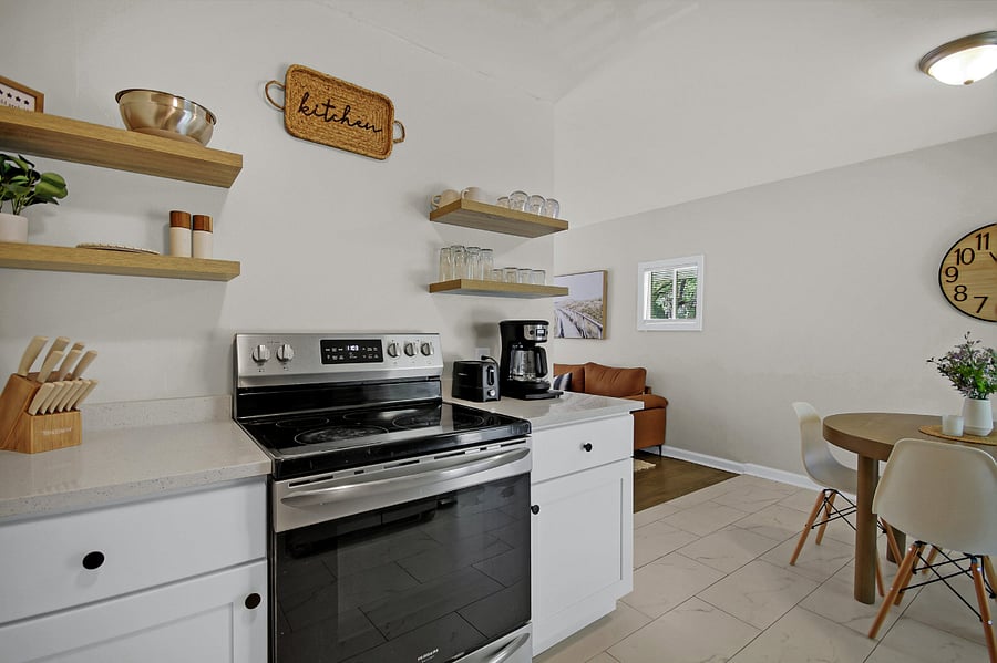 Furnished Finder property 398560_1 photo 6