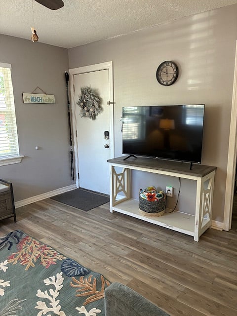 Furnished Finder property 398596_2 photo 4