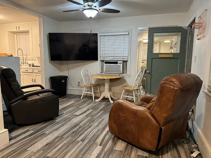 Furnished Finder property 398604_1 photo 7