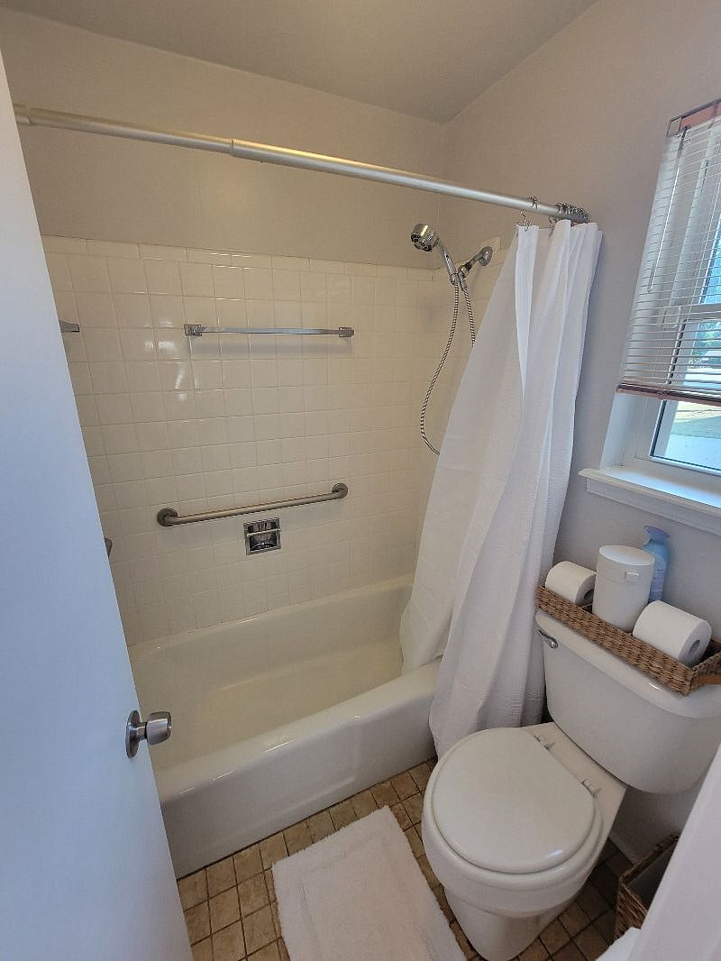 Furnished Finder property 398699_1 photo 6