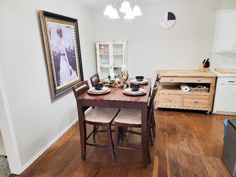 Furnished Finder property 398699_1 photo 10