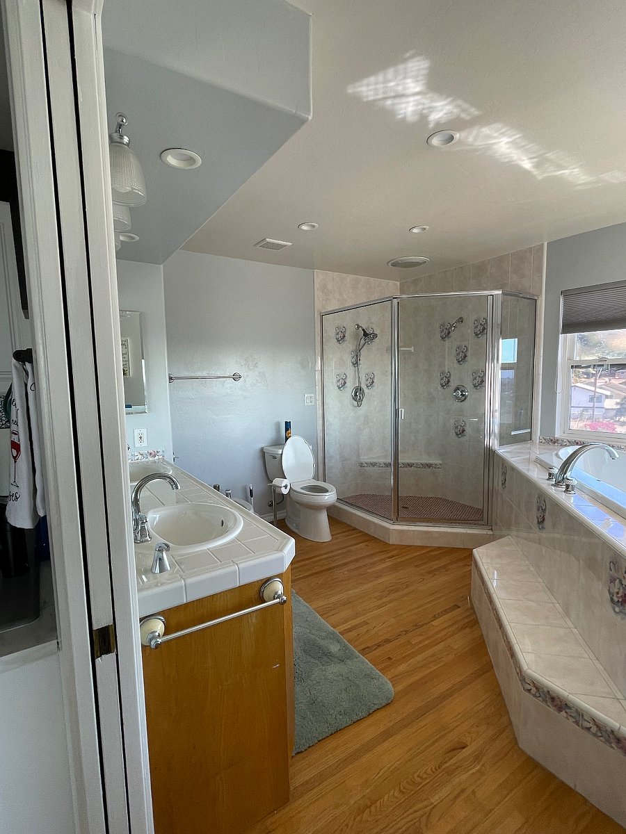 Furnished Finder property 398700_1 photo 11