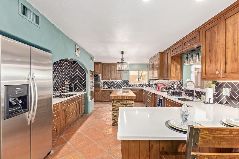 Furnished Finder property 398744_1 photo 11