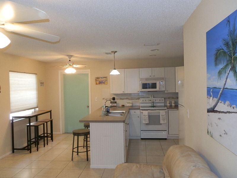 Furnished Finder property 398749_1 photo 24