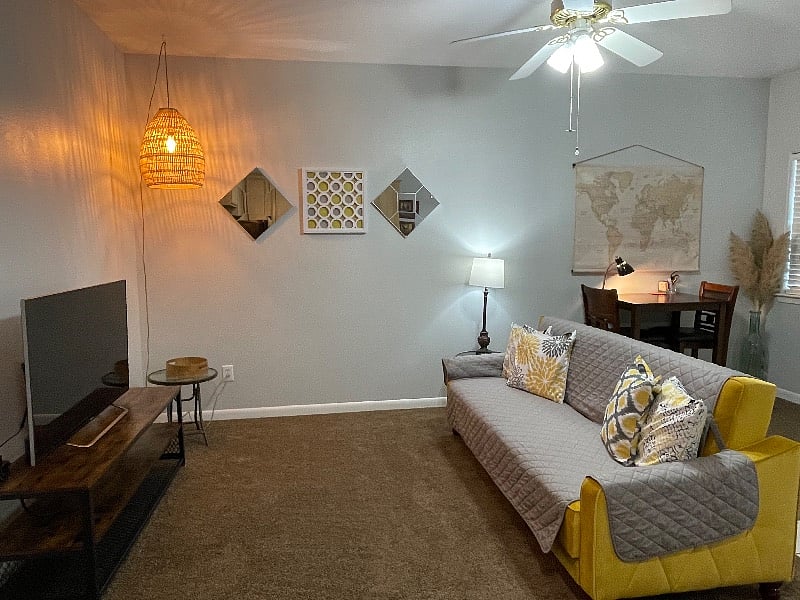 Furnished Finder property 398764_2 photo 9