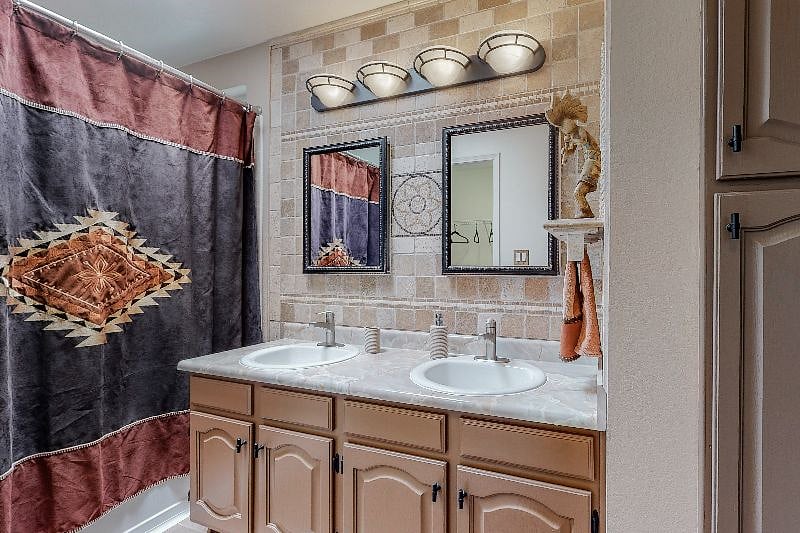 Furnished Finder property 398892_1 photo 6