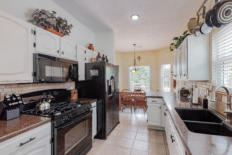Furnished Finder property 398892_1 photo 23