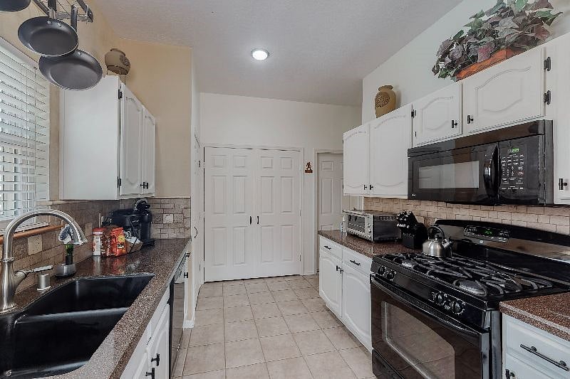 Furnished Finder property 398892_1 photo 24