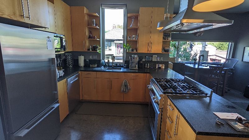 Furnished Finder property 398913_1 photo 10