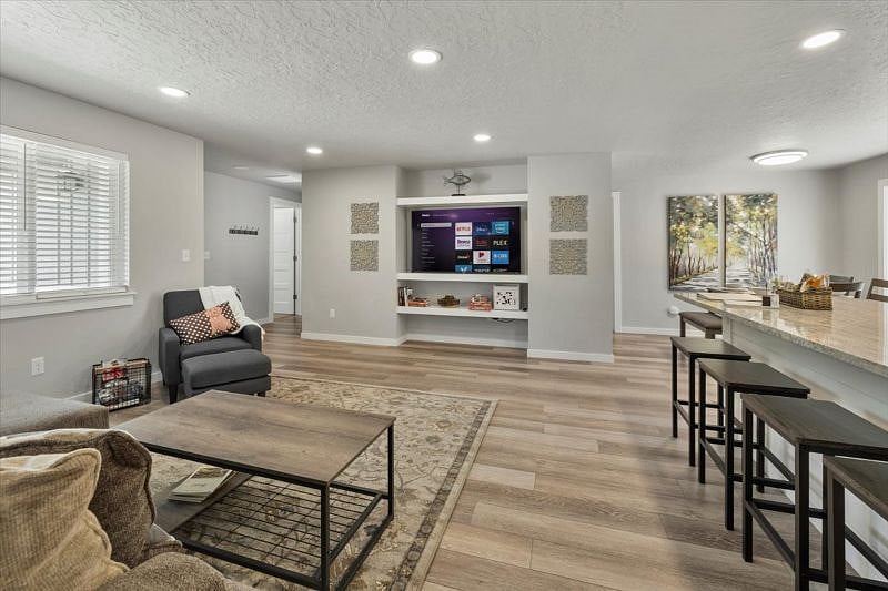 Furnished Finder property 398928_1 photo 5