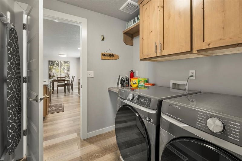 Furnished Finder property 398928_1 photo 14