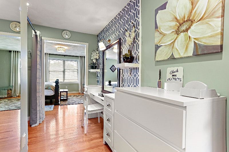 closet hallway
