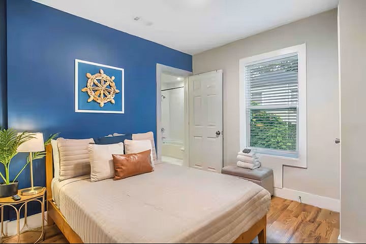 2nd room - full size bed jack and jill bathroom entrance 