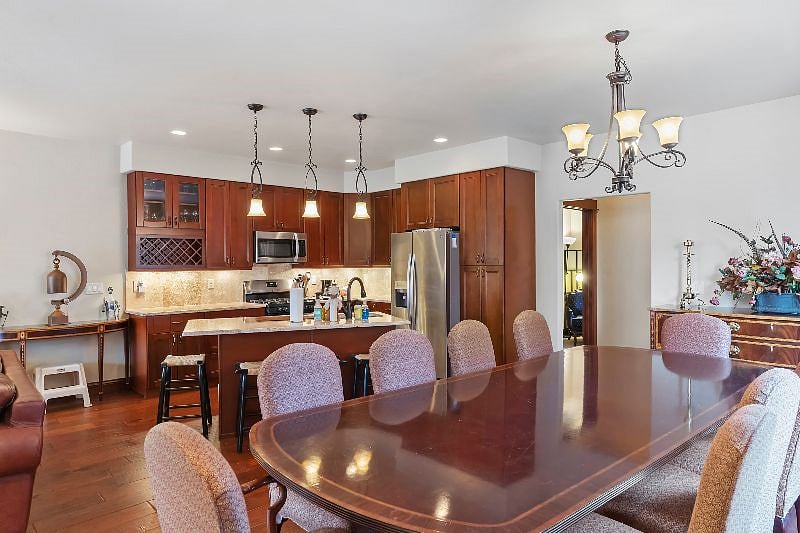 Furnished Finder property 398987_1 photo 8