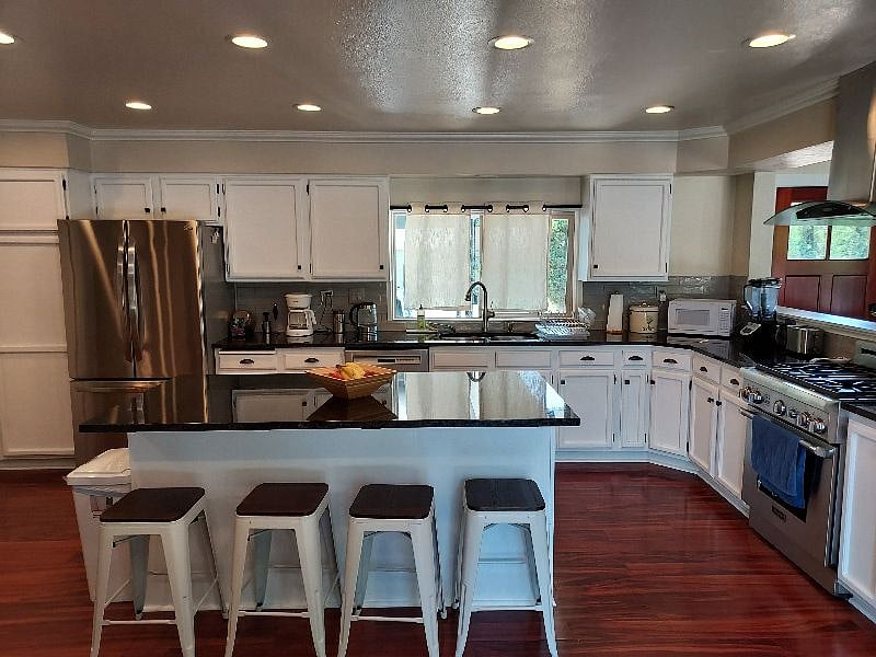 Furnished Finder property 399008_1 photo 5