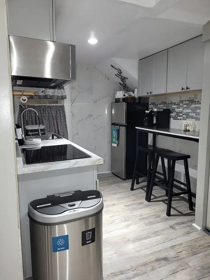 Furnished Finder property 399019_1 photo 12