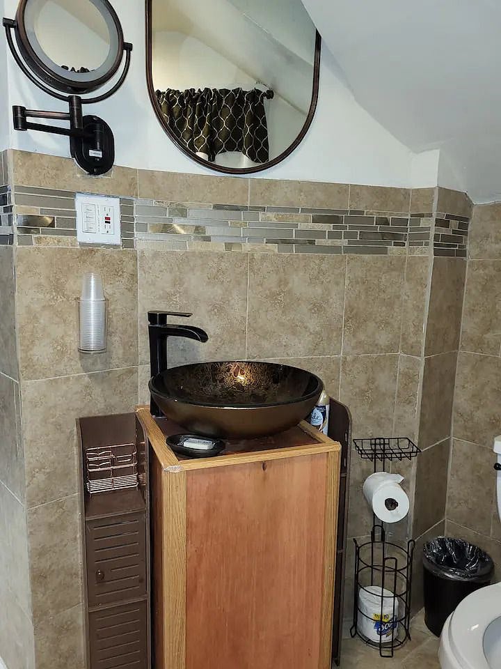 Furnished Finder property 399019_1 photo 31